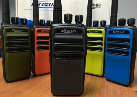 DP 405 UHF Portable Radio